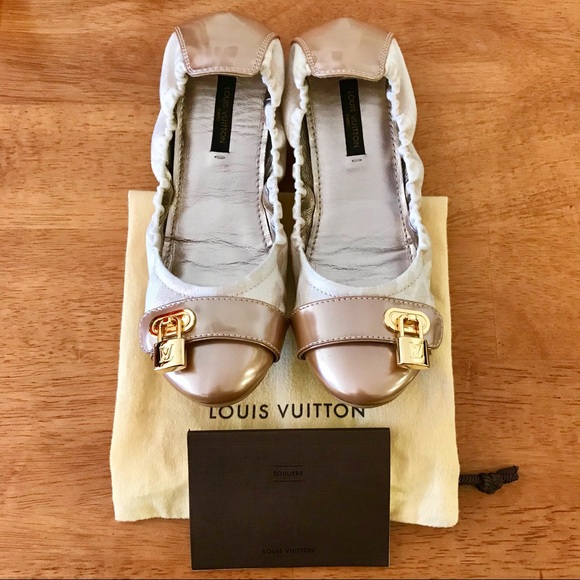 Louis Vuitton Shoes - CONSIDERING OFFERS💕 Louis Vuitton Ballet Flats